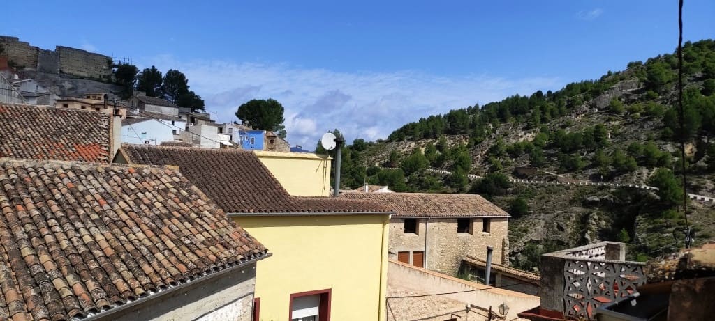 3 bedroom Townhouse for sale in Planes - € 18,500 (Ref: 7686965)