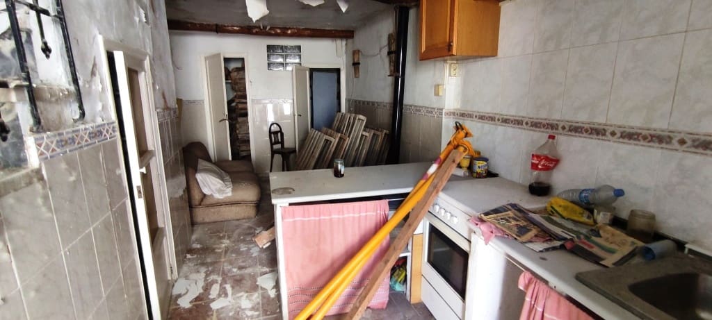 3 bedroom Townhouse for sale in Planes - € 18,500 (Ref: 7686965)