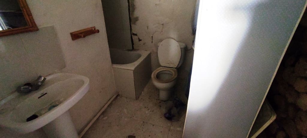 3 bedroom Townhouse for sale in Planes - € 18,500 (Ref: 7686965)