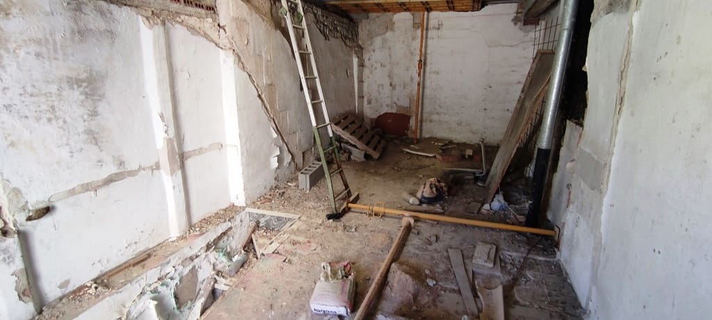 3 bedroom Townhouse for sale in Planes - € 18,500 (Ref: 7686965)