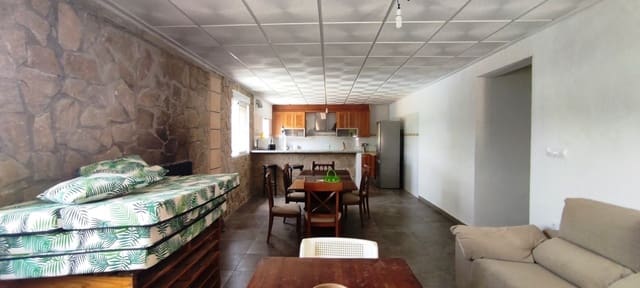 5 soveværelse Finca/Landehus til salg i Muro de Alcoy med swimmingpool - € 180.000 (Ref: 7694191)