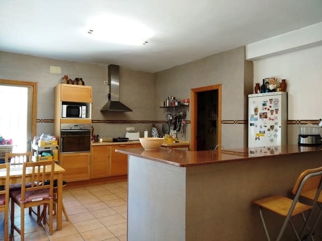 5 bedroom Finca/Country House for sale in Ontinyent - € 299,900 (Ref: 7702535)