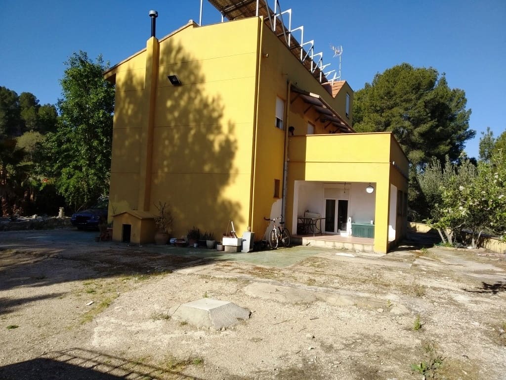 5 soveværelse Finca/Landehus til salg i Ontinyent - € 299.900 (Ref: 7702535)