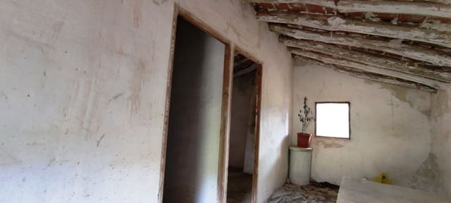 Finka/Dom wiejski na sprzedaż w Muro de Alcoy z garażem - 135 000 € (Ref: 7875021)