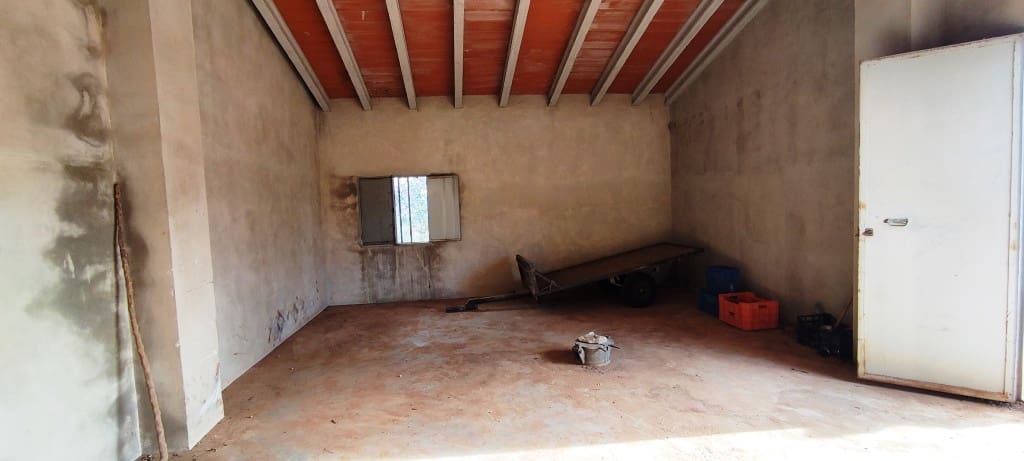 Finka/Dom wiejski na sprzedaż w Muro de Alcoy z garażem - 135 000 € (Ref: 7875021)