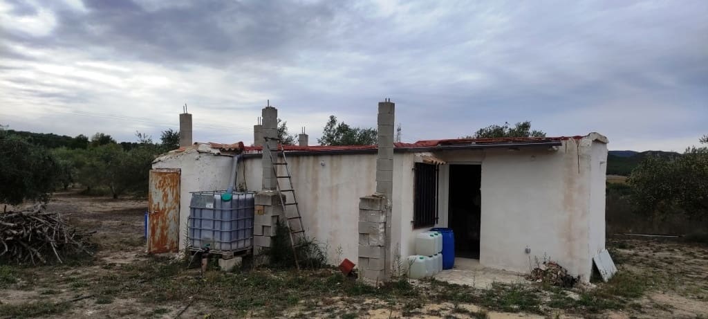 Finca/Landehus til salg i Ontinyent - € 35.000 (Ref: 7875022)