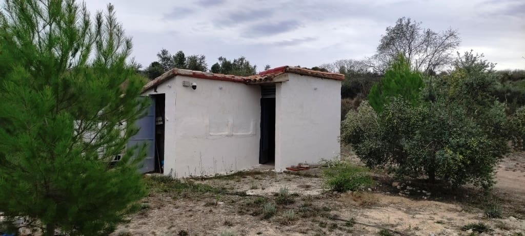 Finca/Landehus til salg i Ontinyent - € 35.000 (Ref: 7875022)