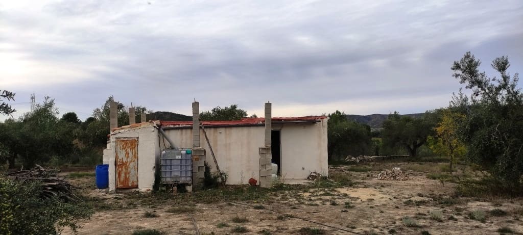 Finca/Landehus til salg i Ontinyent - € 35.000 (Ref: 7875022)