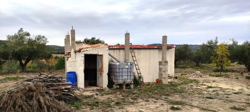 Finca/Landehus til salg i Ontinyent - € 35.000 (Ref: 7875022)