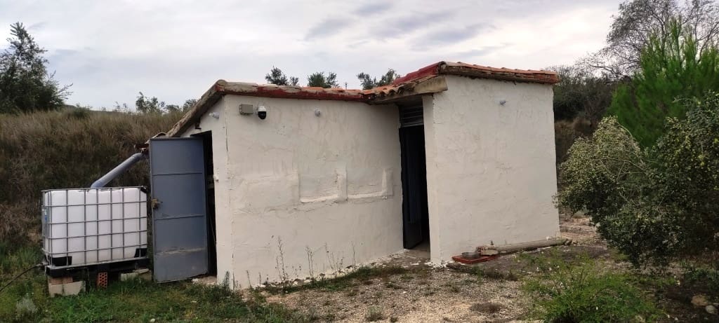 Finca/Landehus til salg i Ontinyent - € 35.000 (Ref: 7875022)
