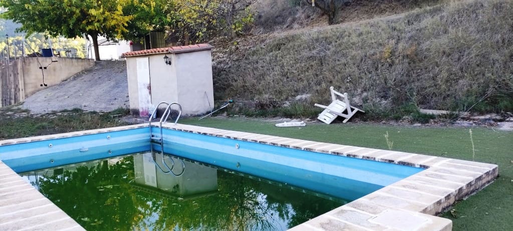 4 soverom Finca/Herregård til salgs i Alcoy / Alcoi med svømmebasseng garasje - € 260 000 (Ref: 7913671)