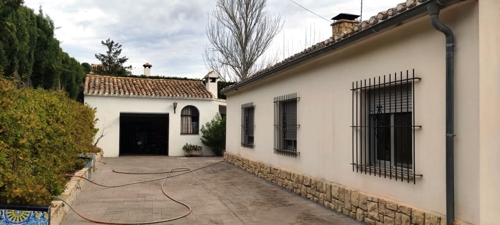 3 soveværelse Villa til salg i Cocentaina med swimmingpool garage - € 378.000 (Ref: 7987835)