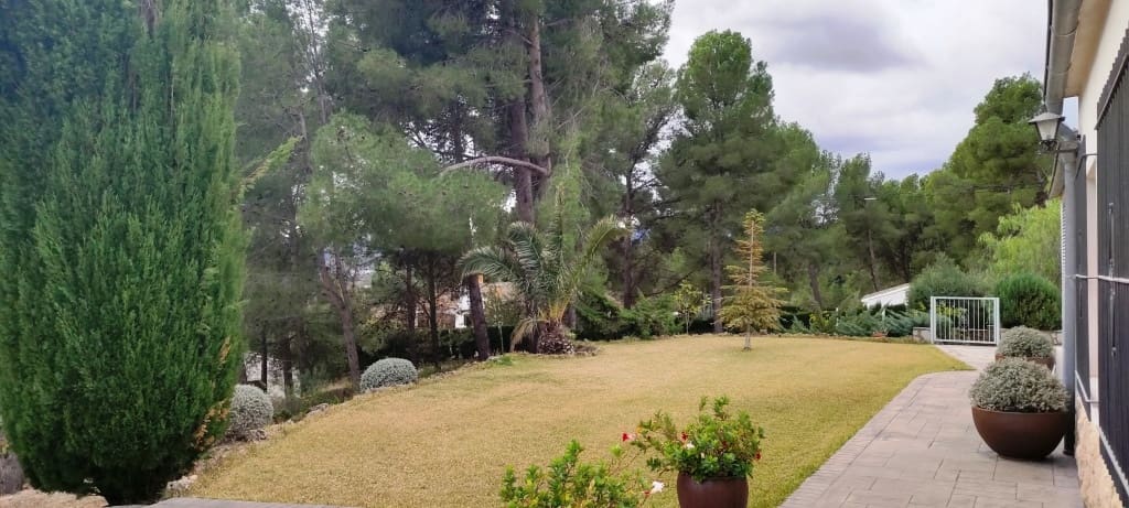 3 soveværelse Villa til salg i Cocentaina med swimmingpool garage - € 378.000 (Ref: 7987835)