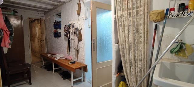 3 bedroom Finca/Country House for sale in Bocairent with pool garage - € 250,000 (Ref: 7990359)