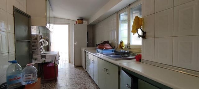 3 bedroom Finca/Country House for sale in Bocairent with pool garage - € 250,000 (Ref: 7990359)