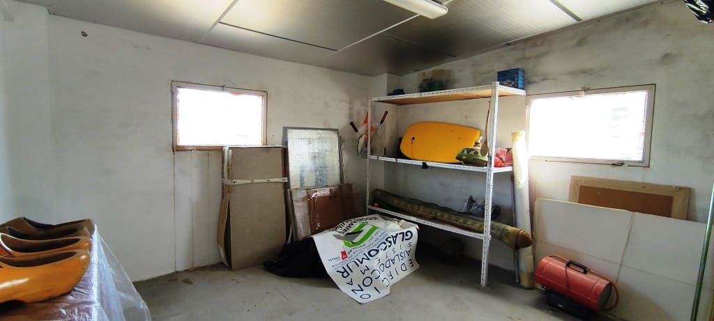 Local Comercial en Ontinyent en venta con garaje - 210.000 € (Ref: 8018132)