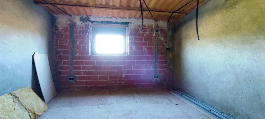 Local Comercial en Ontinyent en venta con garaje - 210.000 € (Ref: 8018132)