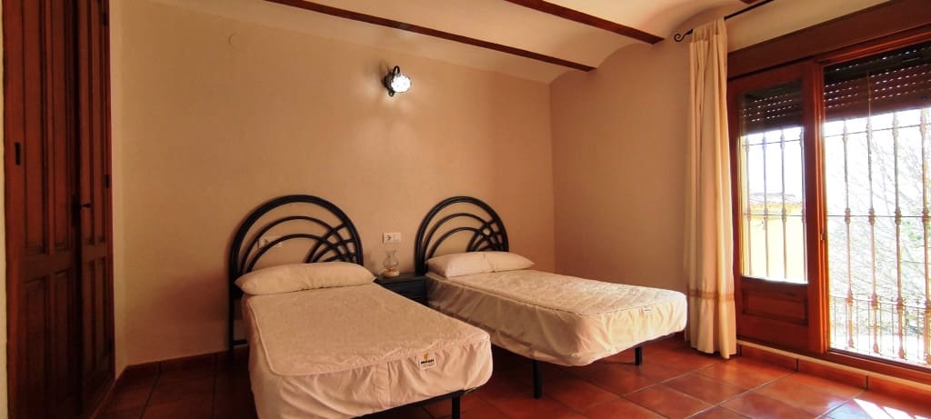 8 Zimmer Finca/Landgut zu verkaufen in Planes mit Pool Garage - 450.000 € (Ref: 8121263)