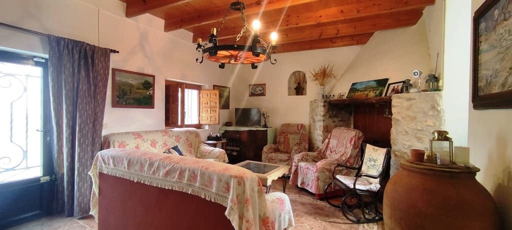 11 soverom Finca/Herregård til salgs i Torremanzanas med garasje - € 990 000 (Ref: 8135679)