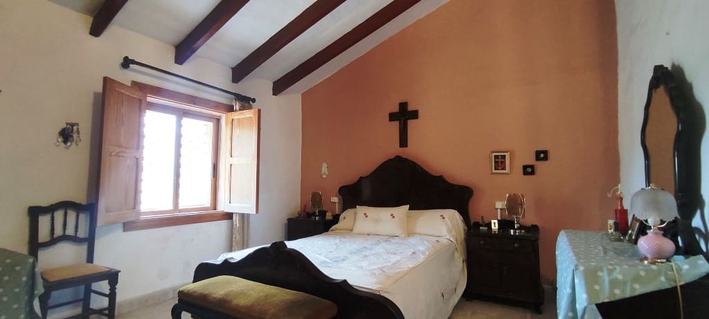 11 soverom Finca/Herregård til salgs i Torremanzanas med garasje - € 990 000 (Ref: 8135679)