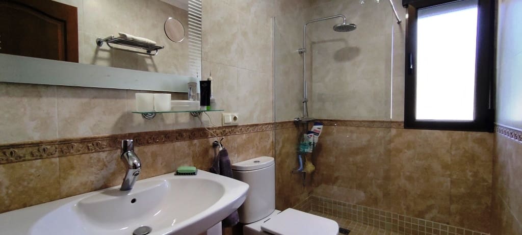 5 soveværelse Villa til salg i Balones med swimmingpool garage - € 495.000 (Ref: 8197192)