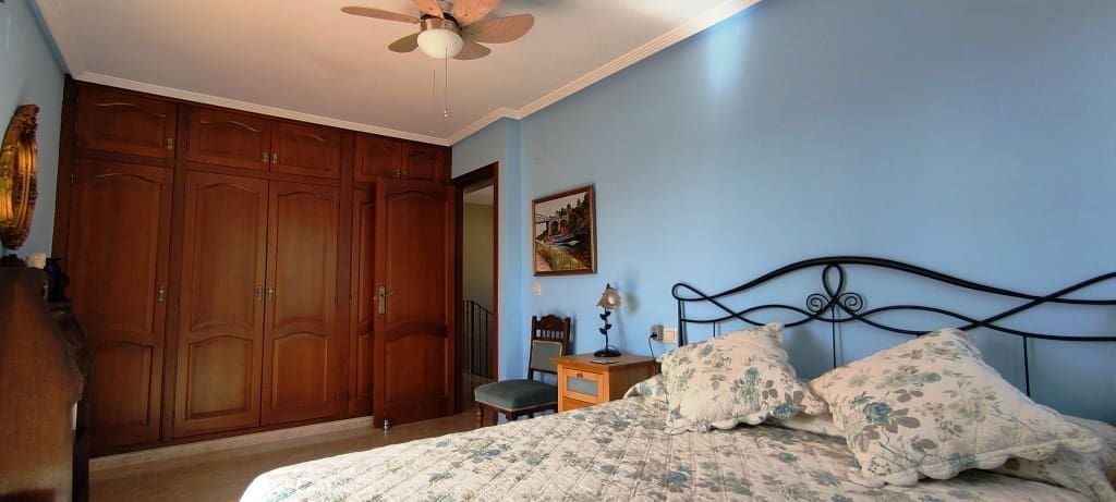 5 soveværelse Villa til salg i Balones med swimmingpool garage - € 495.000 (Ref: 8197192)