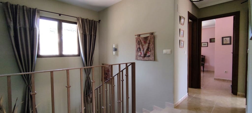 5 soveværelse Villa til salg i Balones med swimmingpool garage - € 495.000 (Ref: 8197192)