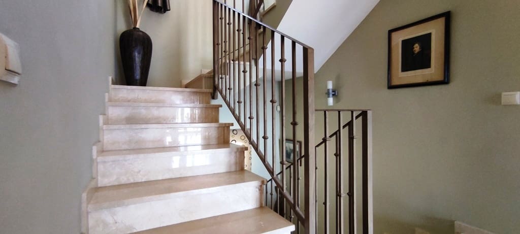 5 soveværelse Villa til salg i Balones med swimmingpool garage - € 495.000 (Ref: 8197192)