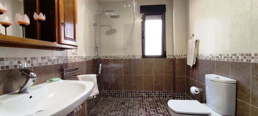 5 soveværelse Villa til salg i Balones med swimmingpool garage - € 495.000 (Ref: 8197192)