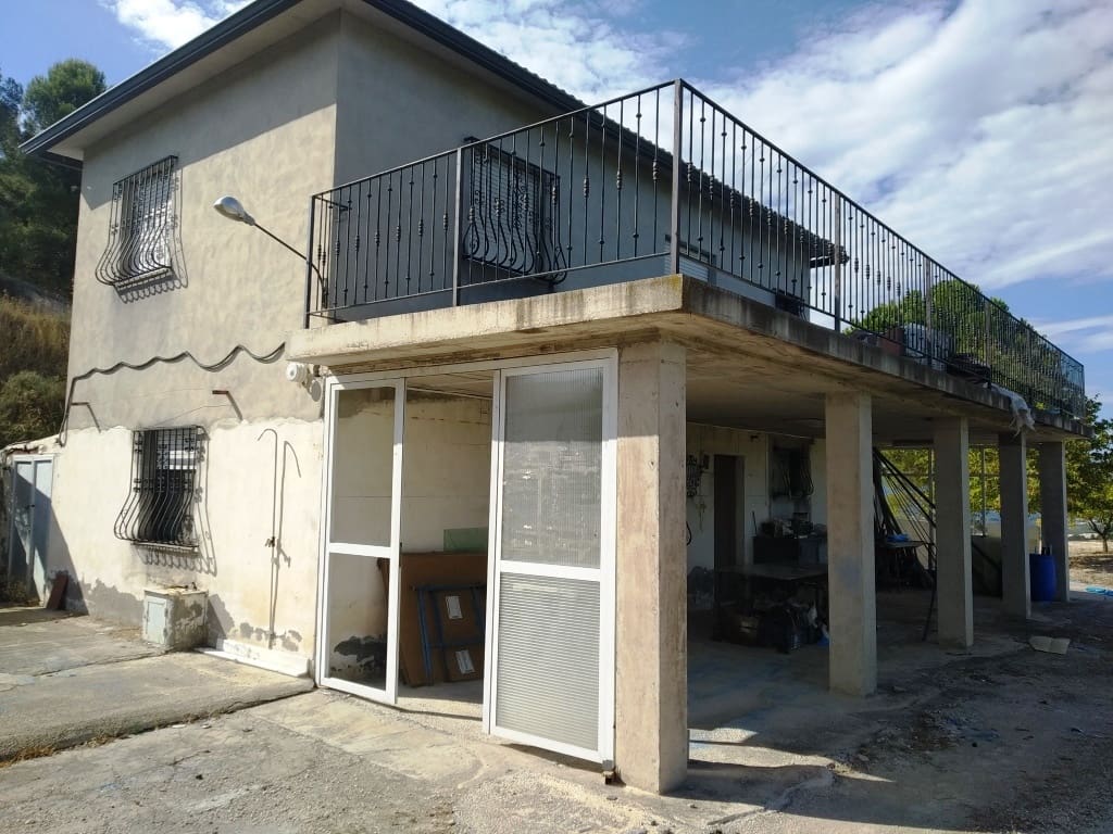 4 soveværelse Finca/Landehus til salg i Cocentaina - € 180.000 (Ref: 8250049)