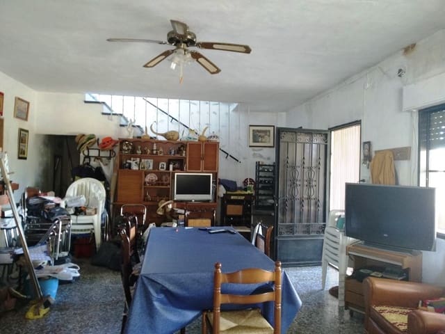 4 bedroom Finca/Country House for sale in Cocentaina - € 180,000 (Ref: 8250049)