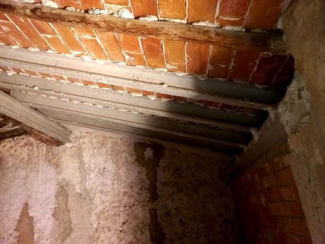 1 bedroom Townhouse for sale in Planes - € 39,000 (Ref: 8251395)