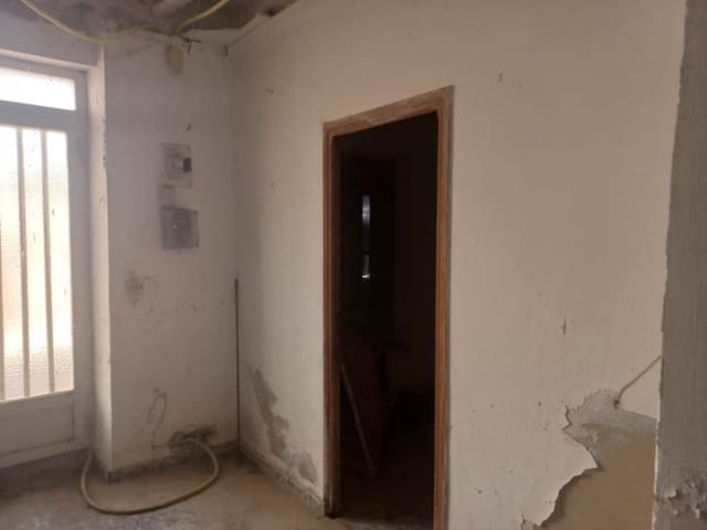 1 bedroom Townhouse for sale in Planes - € 39,000 (Ref: 8251395)