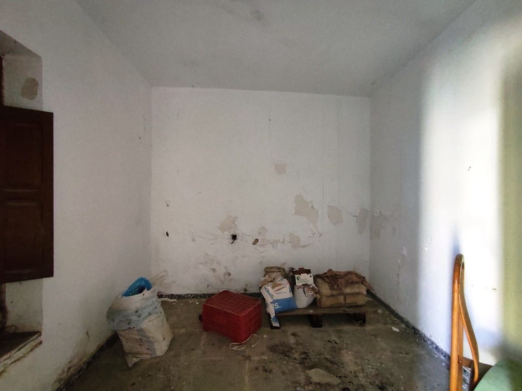 1 bedroom Townhouse for sale in Planes - € 39,000 (Ref: 8251395)