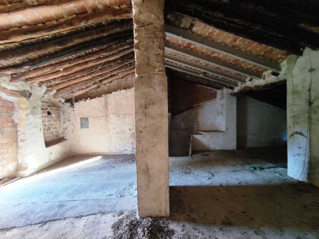 1 bedroom Townhouse for sale in Planes - € 39,000 (Ref: 8251395)