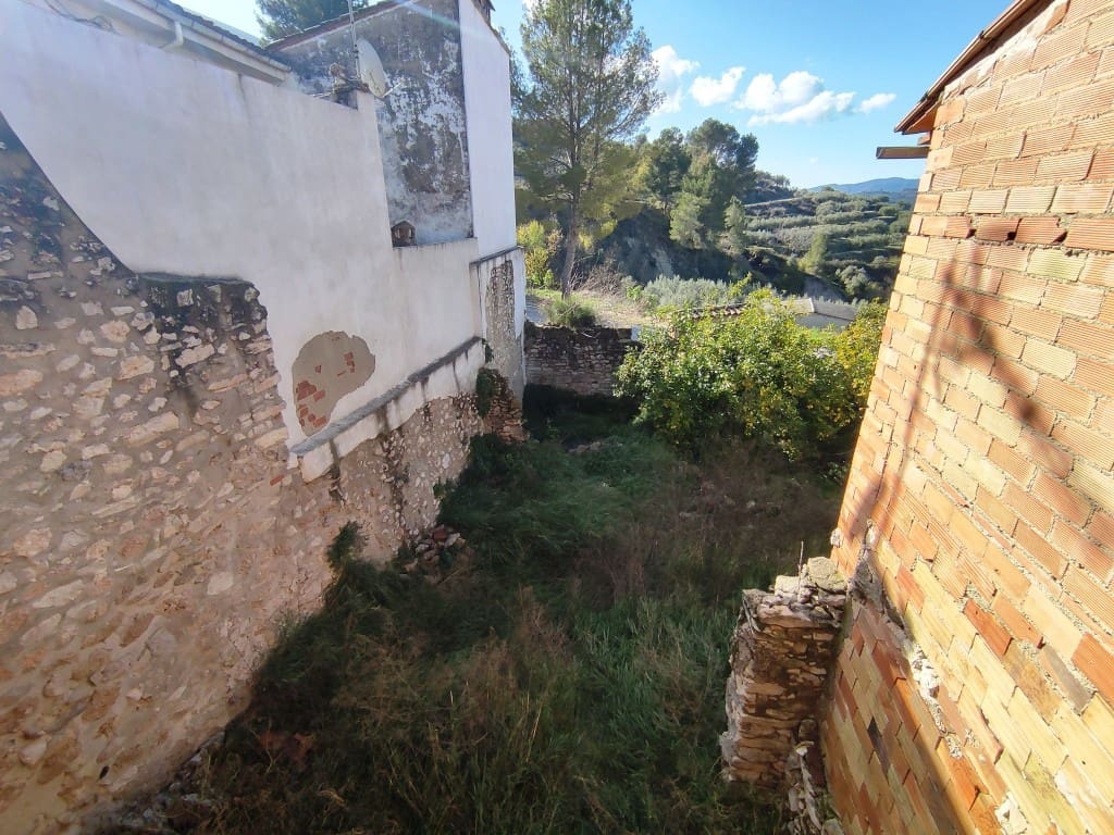 1 bedroom Townhouse for sale in Planes - € 39,000 (Ref: 8251395)