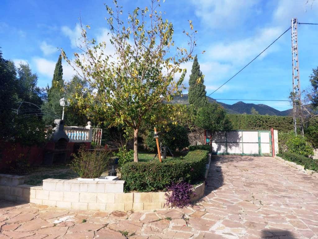3 soveværelse Finca/Landehus til salg i Muro de Alcoy med swimmingpool - € 238.000 (Ref: 8251396)