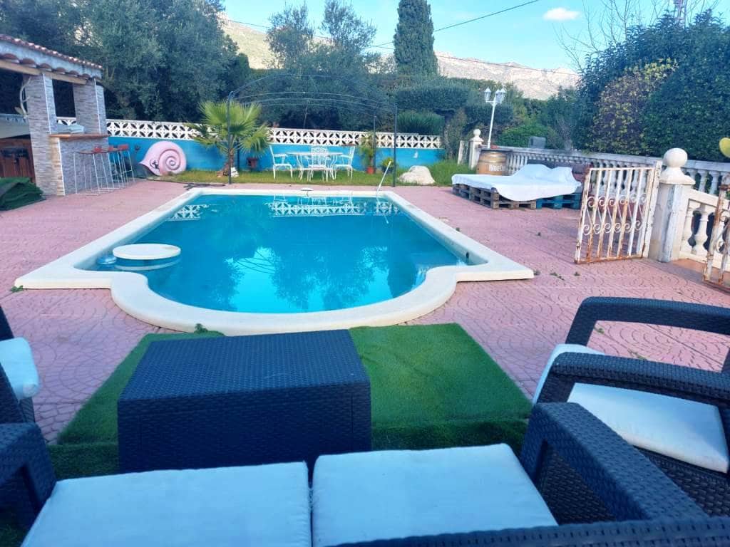3 soveværelse Finca/Landehus til salg i Muro de Alcoy med swimmingpool - € 238.000 (Ref: 8251396)