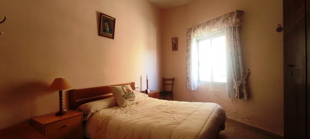 8 soveværelse Byhus til salg i Cocentaina med garage - € 199.500 (Ref: 8251397)