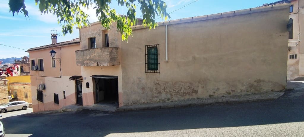 8 soveværelse Byhus til salg i Cocentaina med garage - € 199.500 (Ref: 8251397)