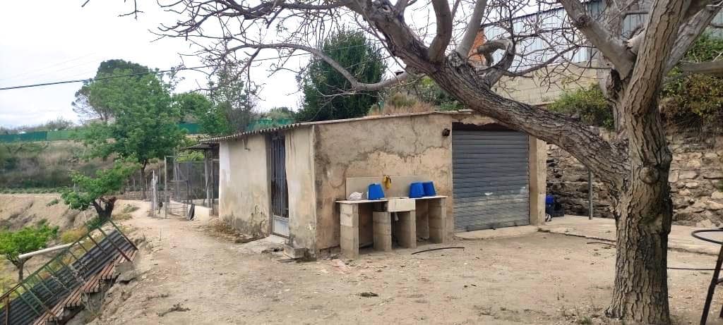 7 soveværelse Finca/Landehus til salg i Albaida med swimmingpool garage - € 250.000 (Ref: 8284085)