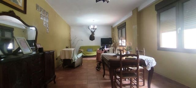 7 bedroom Finca/Country House for sale in Albaida with pool garage - € 250,000 (Ref: 8284085)