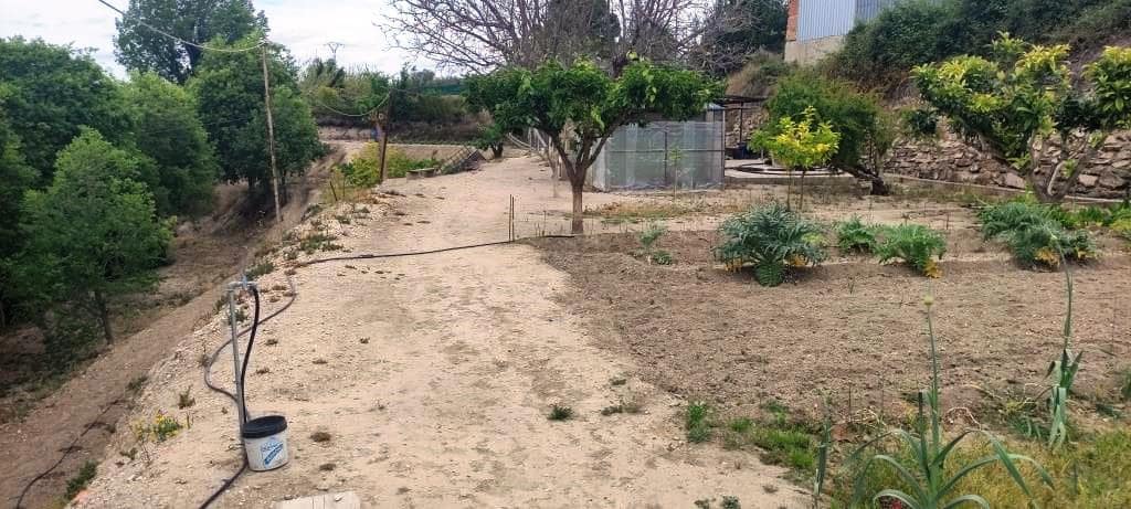 7 soveværelse Finca/Landehus til salg i Albaida med swimmingpool garage - € 250.000 (Ref: 8284085)