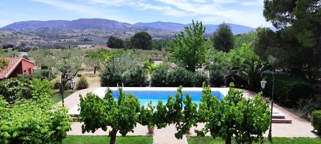 7 soveværelse Villa til salg i Cocentaina med swimmingpool garage - € 580.000 (Ref: 8288422)