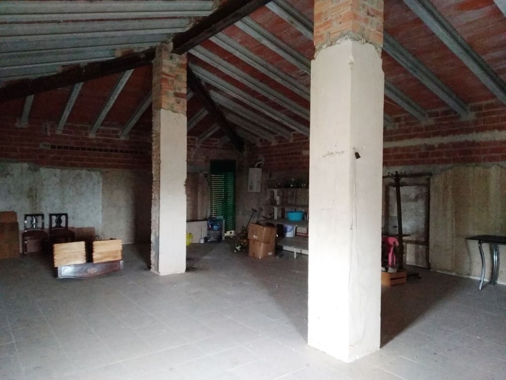 10 soveværelse Finca/Landehus til salg i Ontinyent med swimmingpool - € 450.000 (Ref: 8321096)