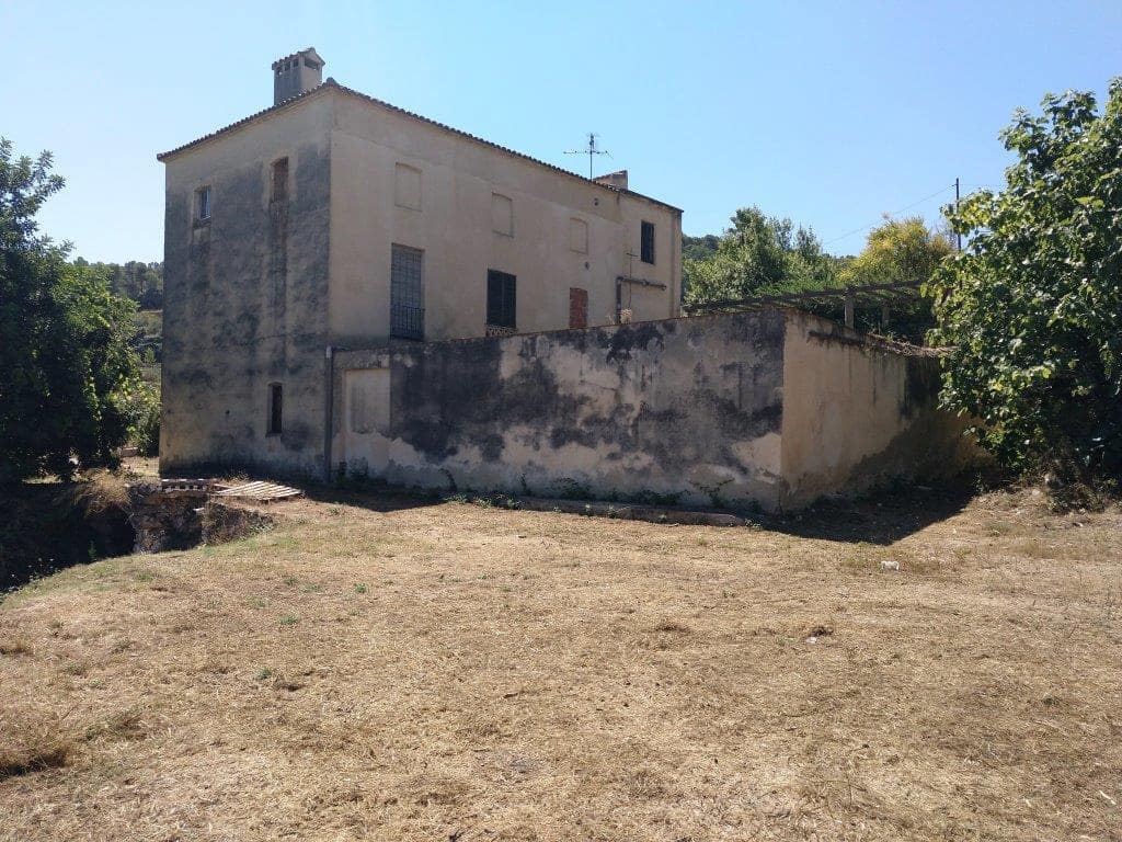 10 soveværelse Finca/Landehus til salg i Ontinyent med swimmingpool - € 450.000 (Ref: 8321096)