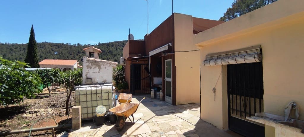 3 slaapkamer Finca/Landhuis te koop in Villalonga - € 120.000 (Ref: 8342379)