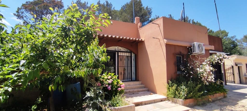 3 slaapkamer Finca/Landhuis te koop in Villalonga - € 120.000 (Ref: 8342379)