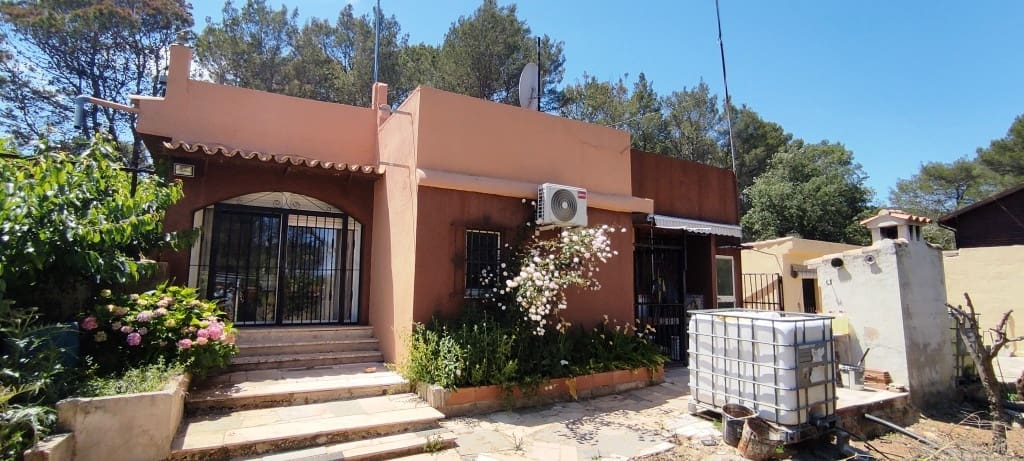 3 slaapkamer Finca/Landhuis te koop in Villalonga - € 120.000 (Ref: 8342379)