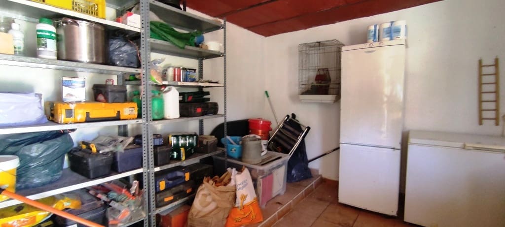 3 slaapkamer Finca/Landhuis te koop in Villalonga - € 120.000 (Ref: 8342379)